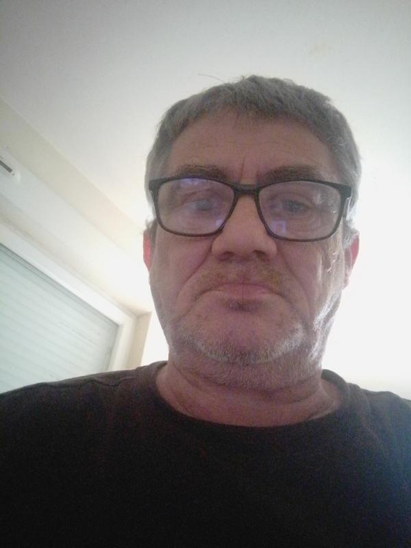 Christophe  59 ans Charleville Mézières