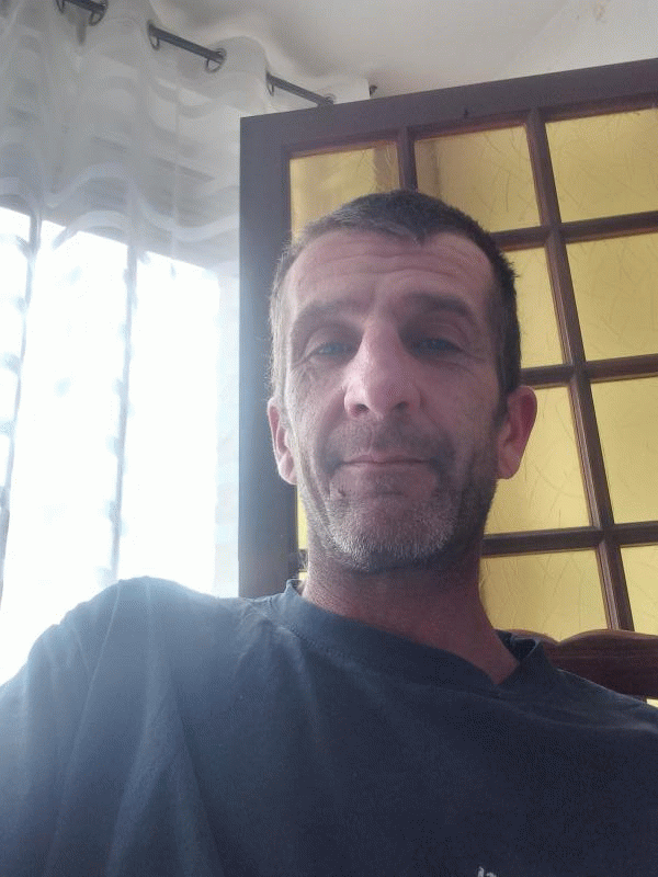 Ghislain  43 ans Puisieux et Clanlieu