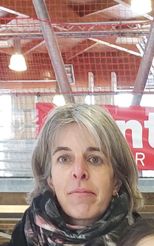 Emilie  45 ans Druelle