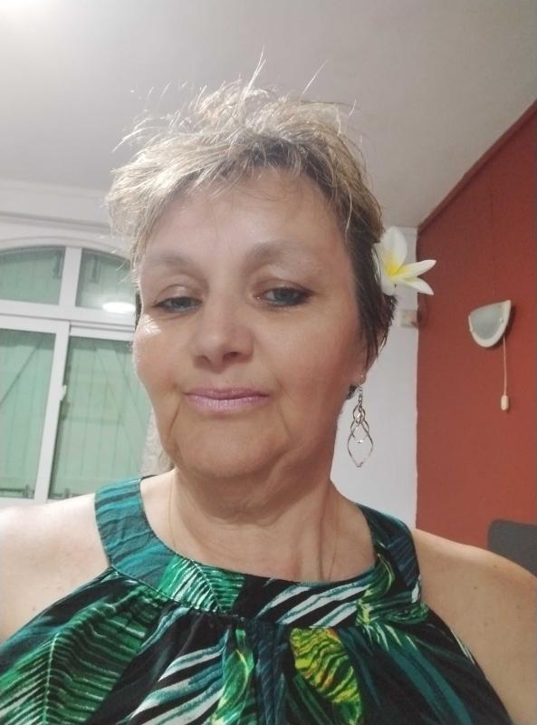 Sophie  59 ans Bois d'Arcy
