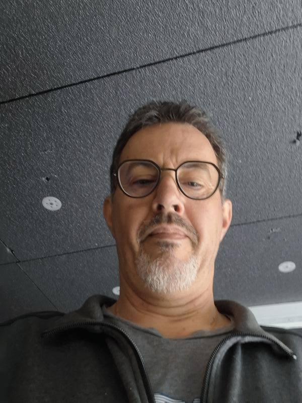 Allain 58 ans Évreux