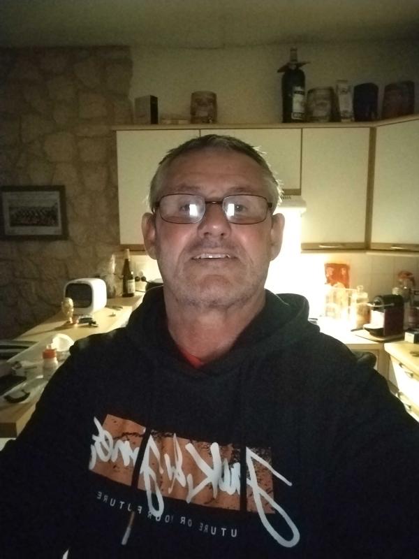 jean noel 56 ans Chassors