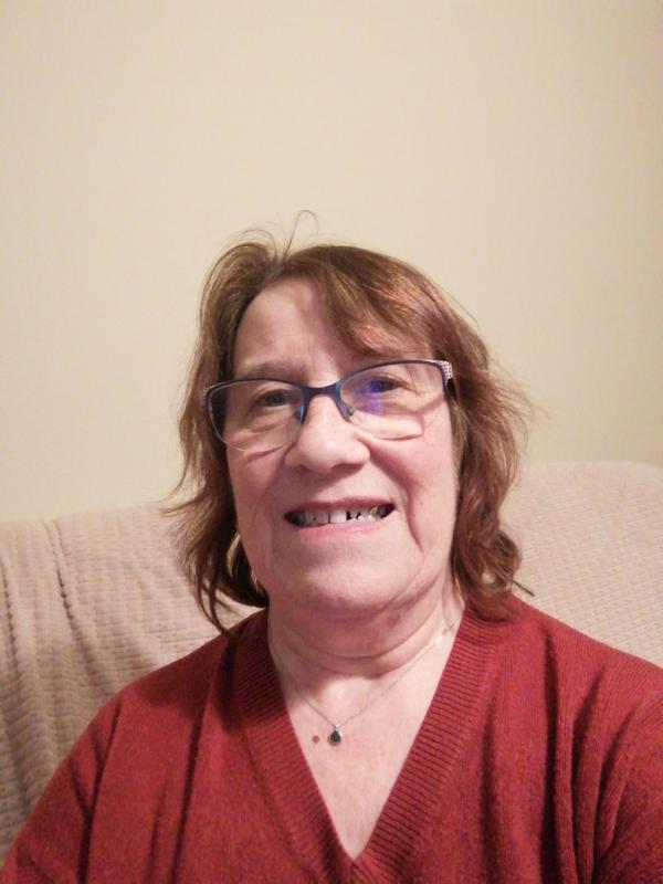 Annick 65 ans Châteauroux
