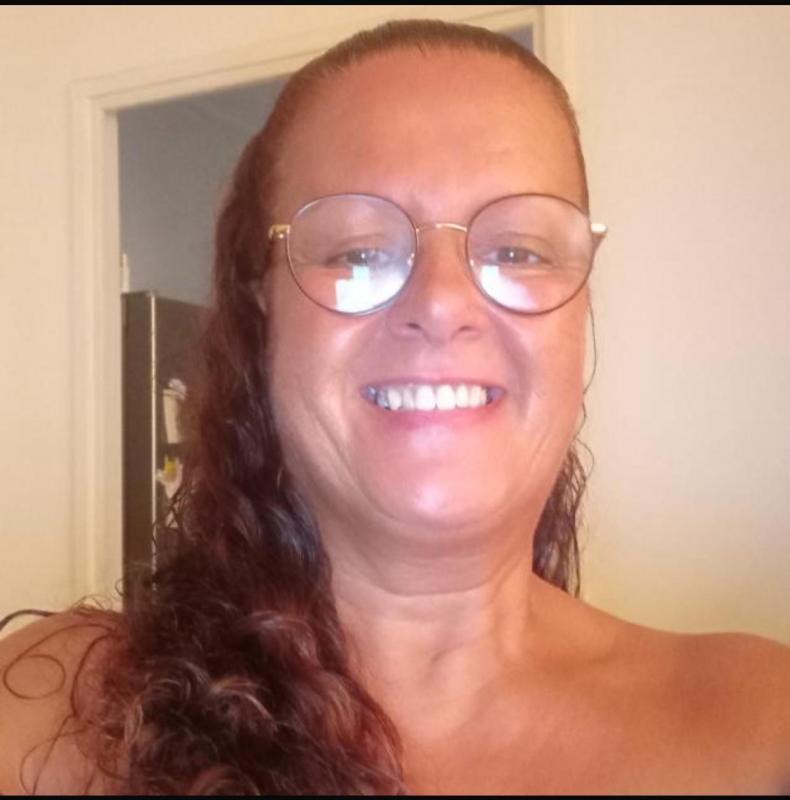 Christelle  56 ans Vallauris