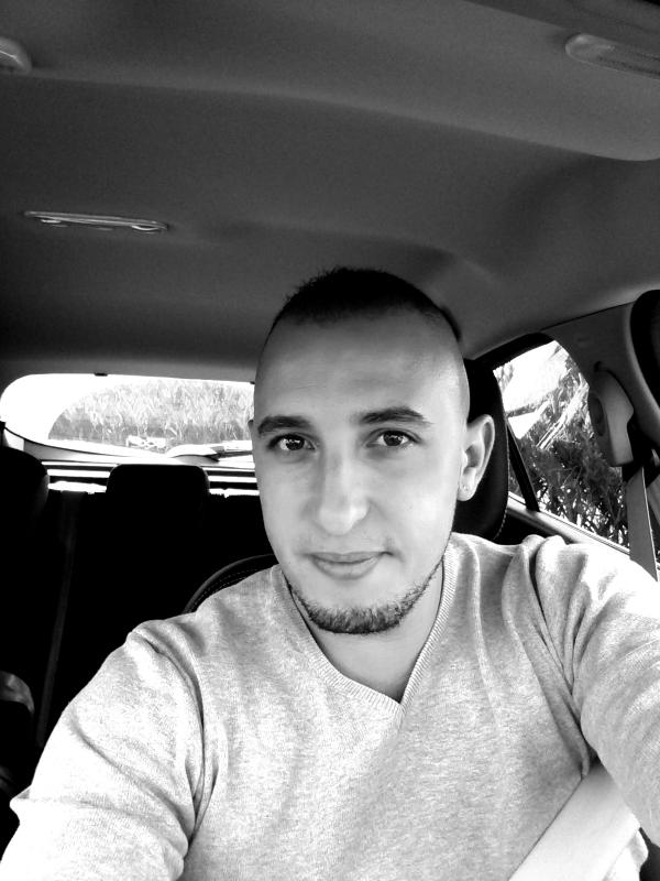 helloTony 41 ans Arras