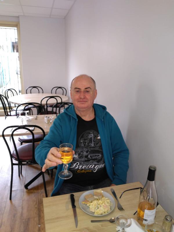 Philippe 64 ans Chartres de Bretagne