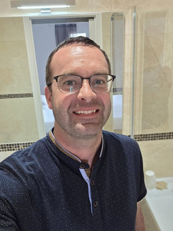 Nico 46 ans Mulsanne