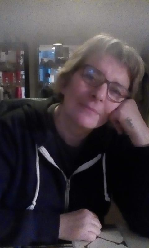 Sylviane  67 ans Le Havre