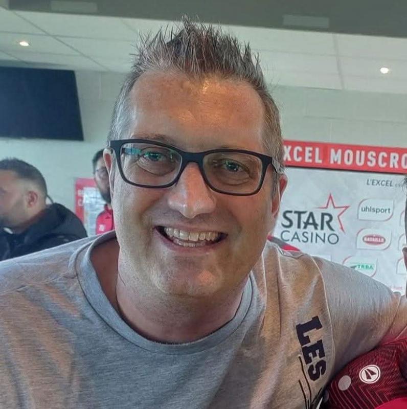 François-Xavier 48 ans Paris