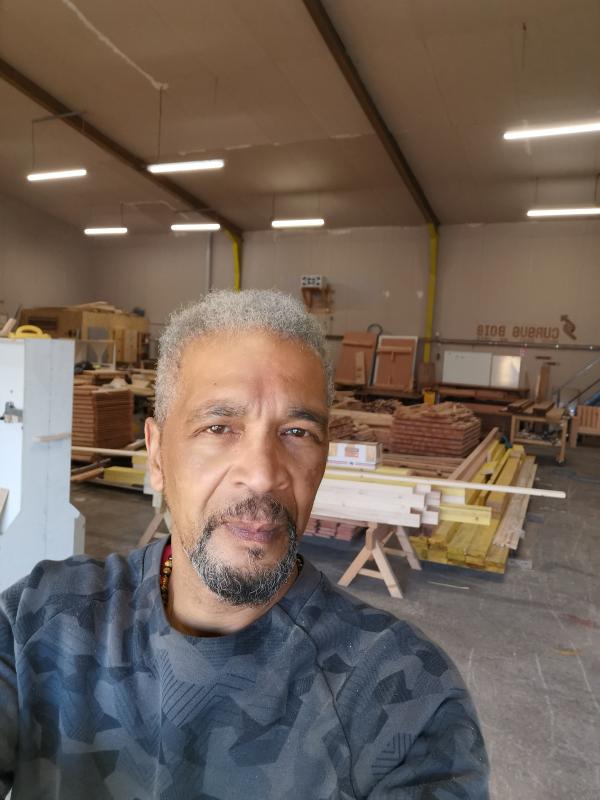 Jeeff  63 ans Le Vaudreuil