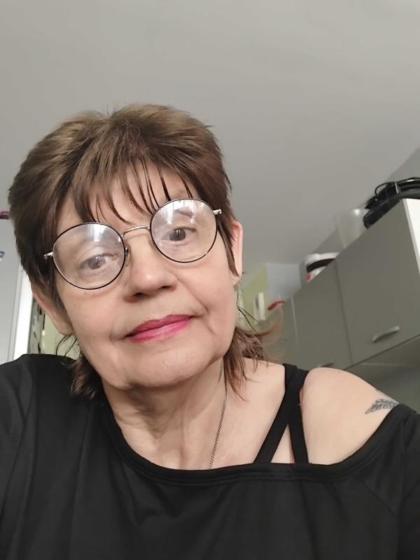 Evelyne Delpace 63 ans Outreau