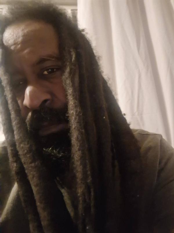 doki 49 ans La Courneuve