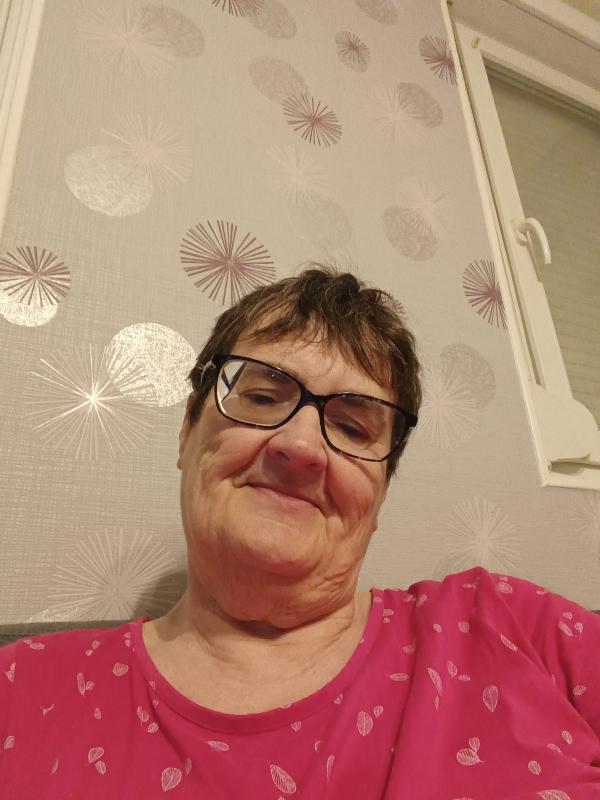 Vivi 61 ans Dijon