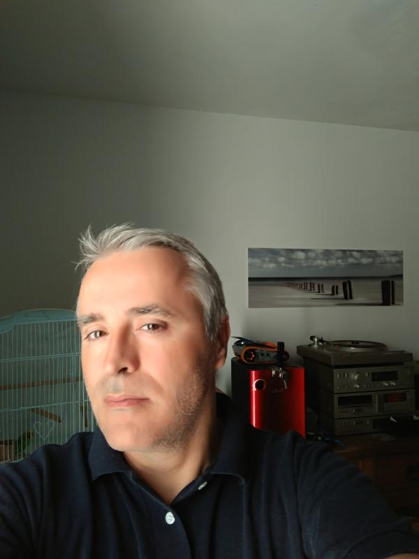 Cyril 52 ans Bessines