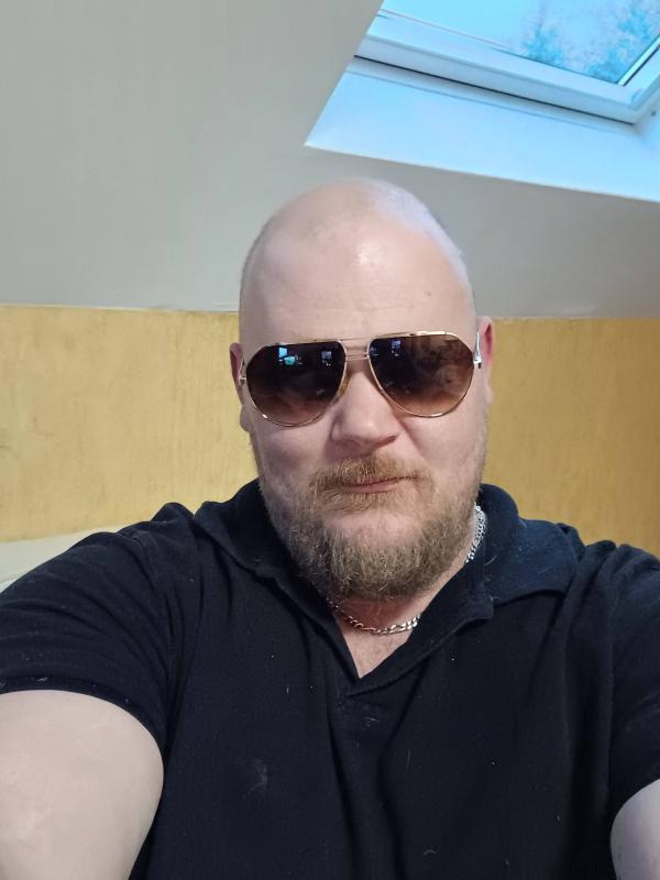 alain 38 ans Précy sous Thil