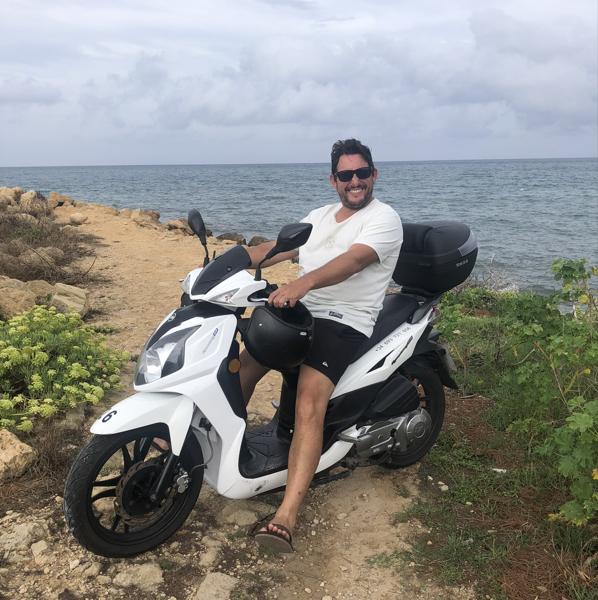 greg 39 ans Cazaux