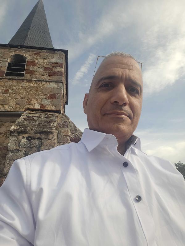 Jymie 54 ans Néris les Bains