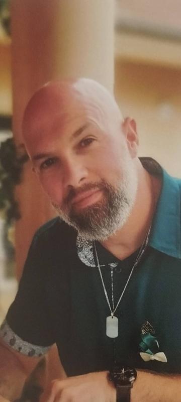 Sébastien 40 ans Villeneuve la Guyard