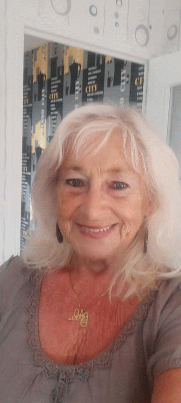 Renata 80 ans Carentan