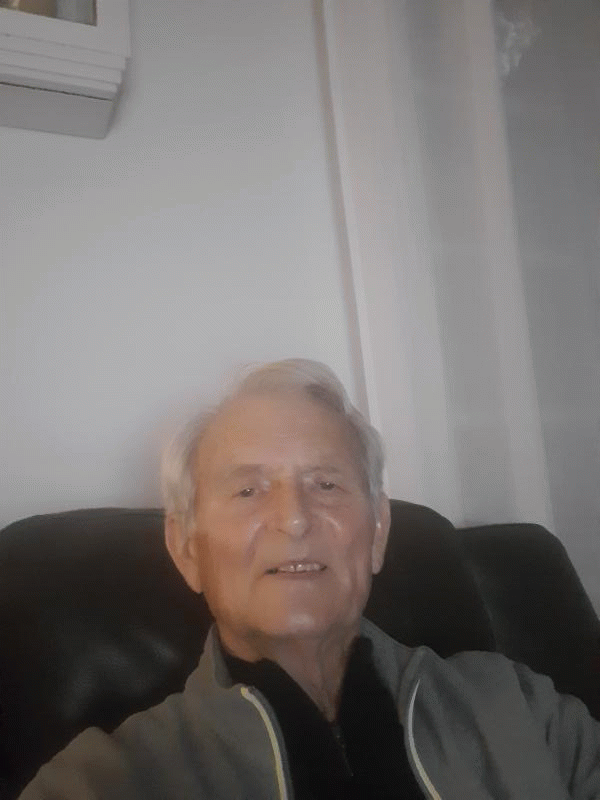 Michel  86 ans Châteauroux