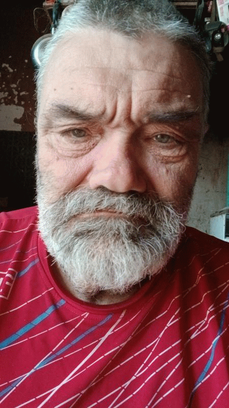 Jean Jacques 63 ans Salon la Tour
