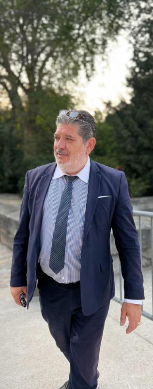 Alexandre 58 ans Issy les Moulineaux