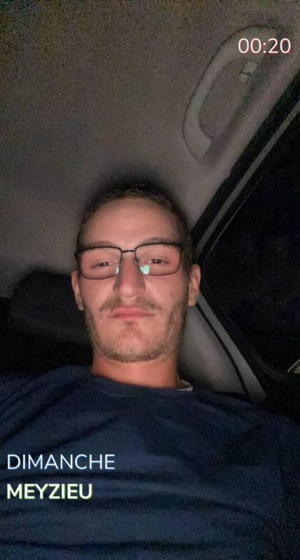 Marvin 18 ans Décines Charpieu