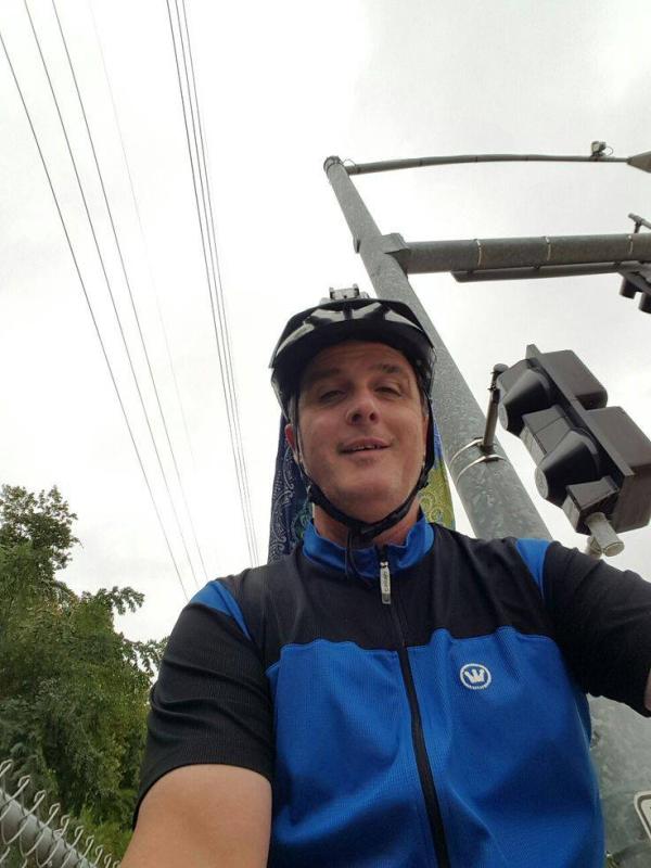 Claude 55 ans Nîmes