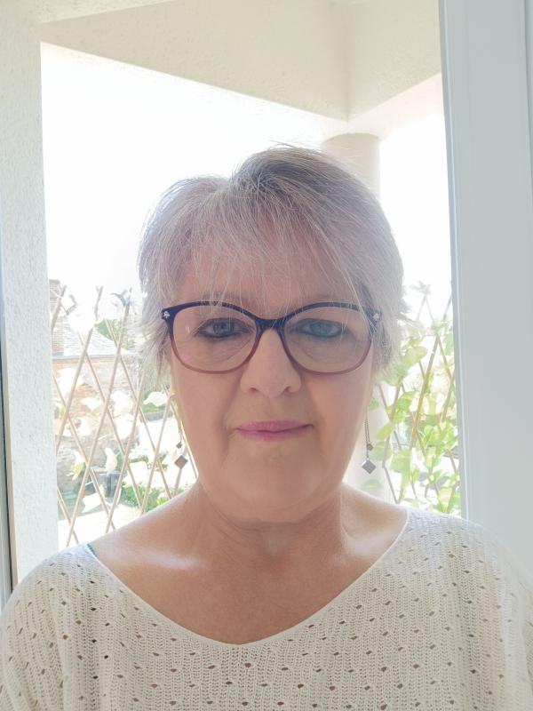 Claudine 59 ans Bain de Bretagne