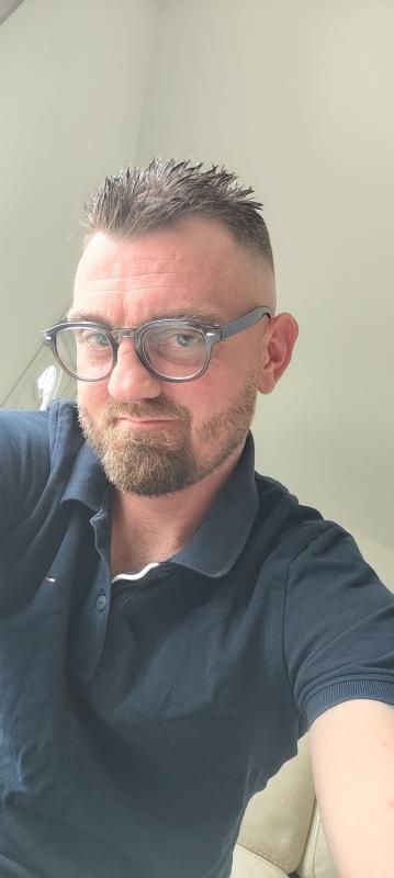 Bastien  40 ans Paulx