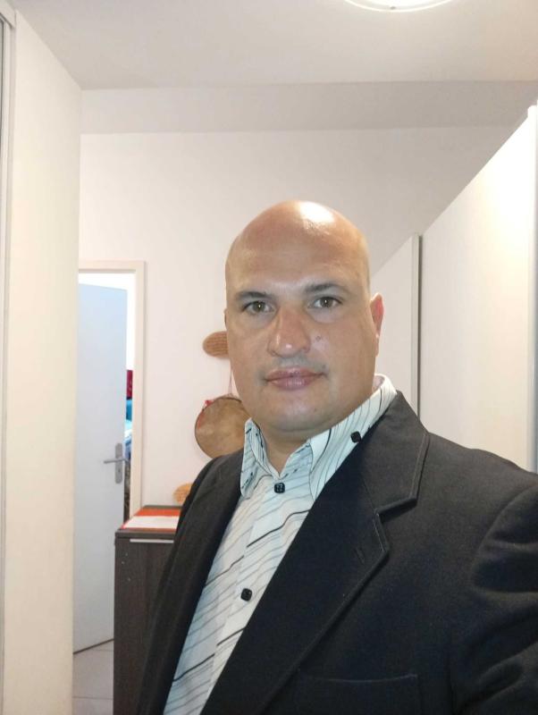 Halim 44 ans marseille 13eme arrondiss