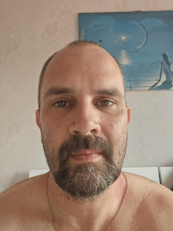 Cedric  47 ans Ville d'Avray
