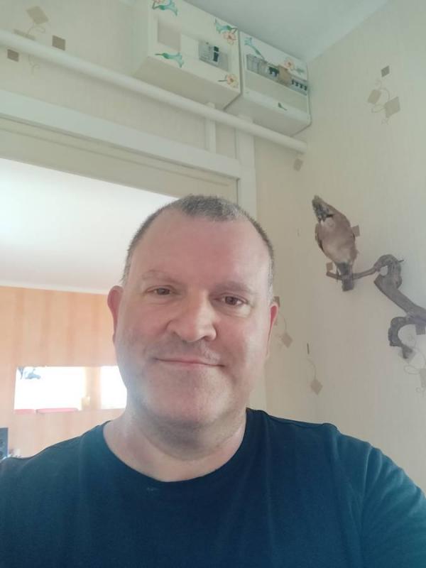 Jean François 61 ans marseille 9eme arrondisse