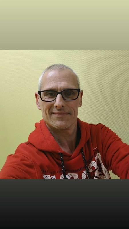 Lolo 49 ans Sillé le Guillaume