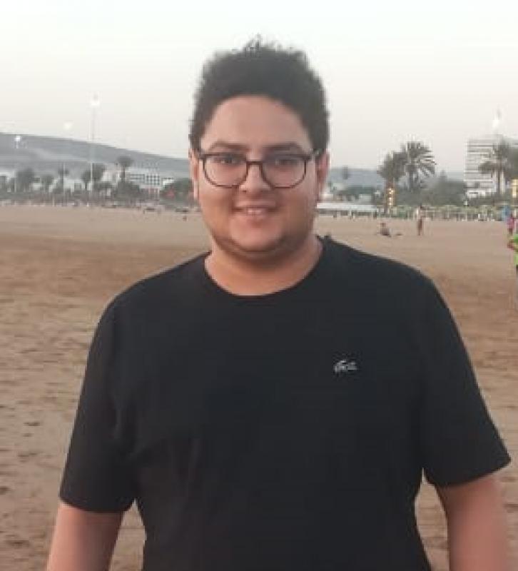 tachfine 27 ans Paris