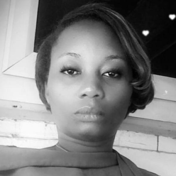 Sandi 46 ans Saint Denis