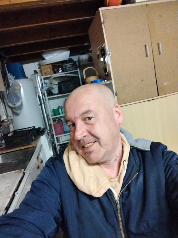 nini 42 ans Bayeux