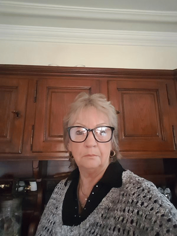 Dorothee  70 ans Strasbourg