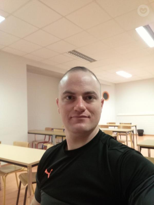Frédéric  44 ans Besançon