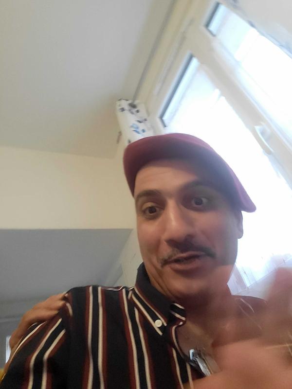 Jymie 54 ans Néris les Bains