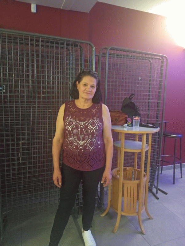 Gabrielle 58 ans Caumont sur Durance