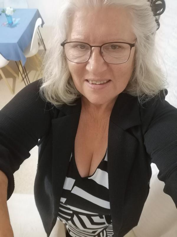 Mariana 64 ans Rennes