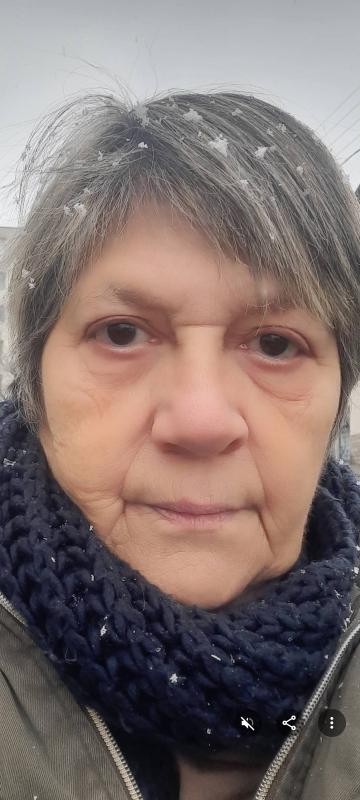 Anne 73 ans Besançon