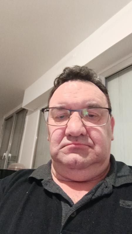 claude 60 ans Ris Orangis