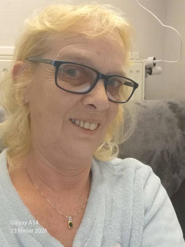 Sylvie 60 ans Coutances