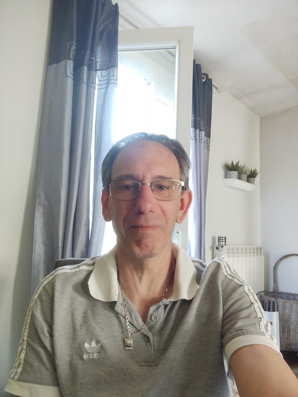 Ludo 51 ans Beaurains lès Noyon