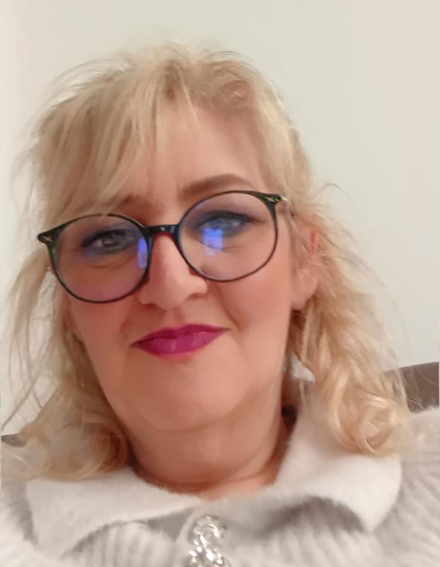 Anne-Sophie 57 ans Versailles