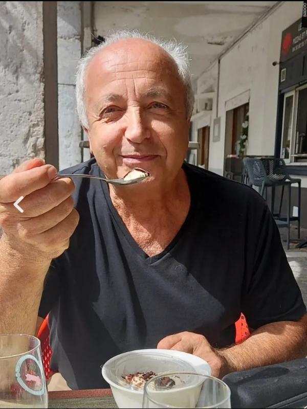 Jacques 69 ans Flacé lès Mâcon