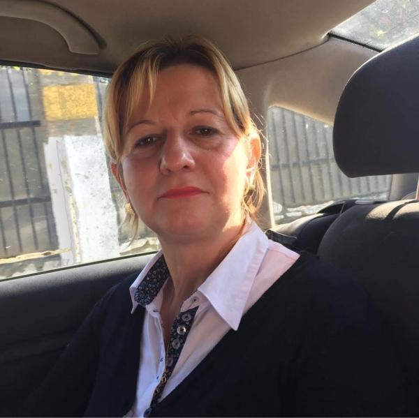 andrea 52 ans Pau