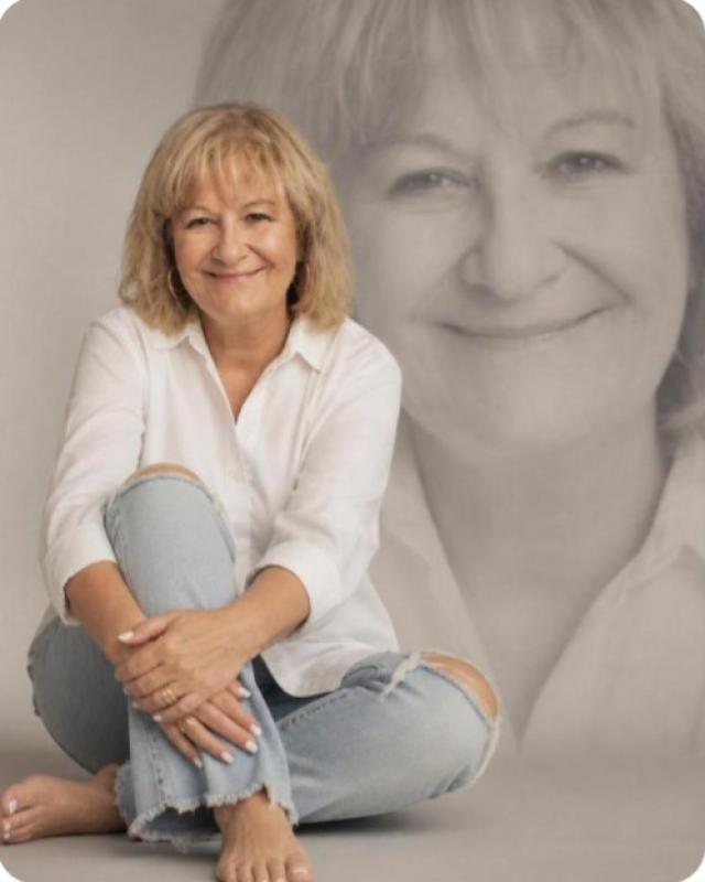 Jacqueline  73 ans Déols
